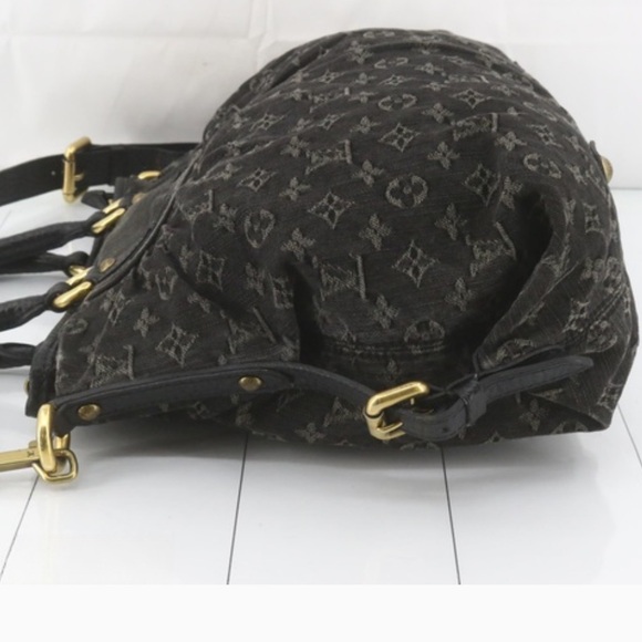🩶🖤 RARE Louis Vuitton Black Denim Shoulder Bag - Picture 2 of 10